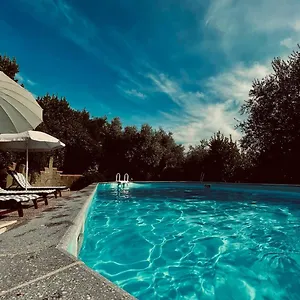 Casa , Montescudaio Italië